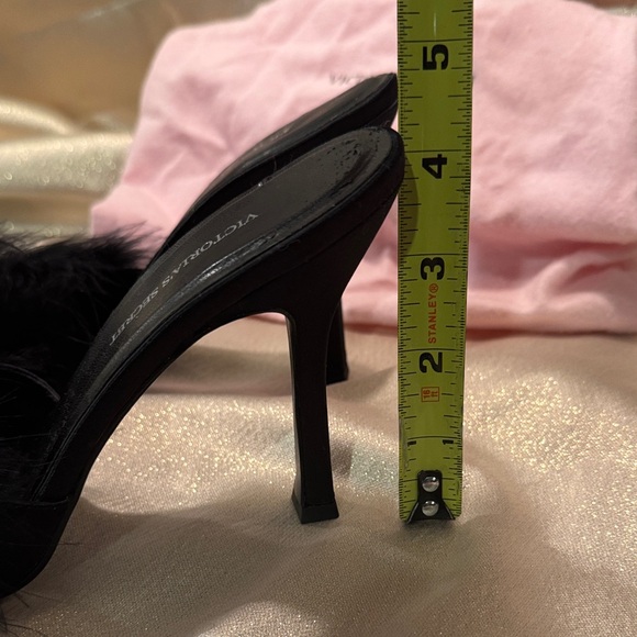 Vintage Victoria's Secret Black Feather Heels/Mules - Picture 5 of 16